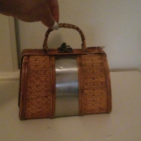 Purse - Picture 3 of 3